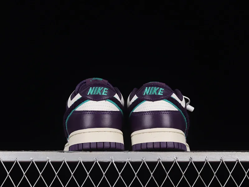 All categories Nk SB Dunk Series Nk SB Dunk Low low-top sneakers Cost-effective version Nk SB Dunk Low "Chenille Swoosh" Chenille SB low-top sports and leisure sneakers DQ7683-100